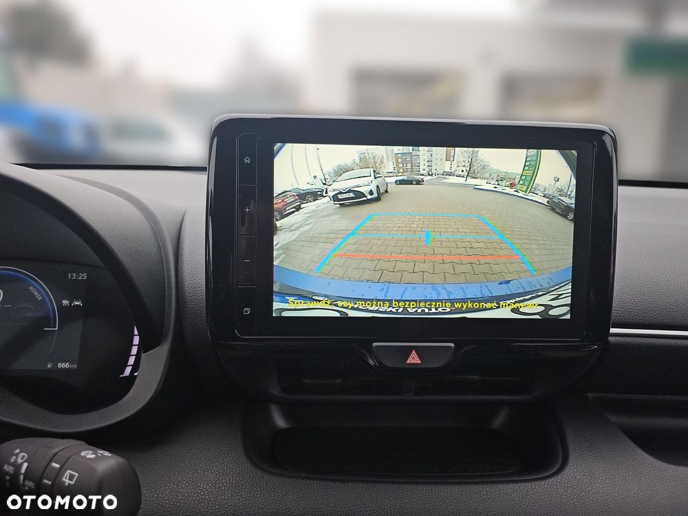 Toyota Yaris Hybrid 1.5 Style - 20