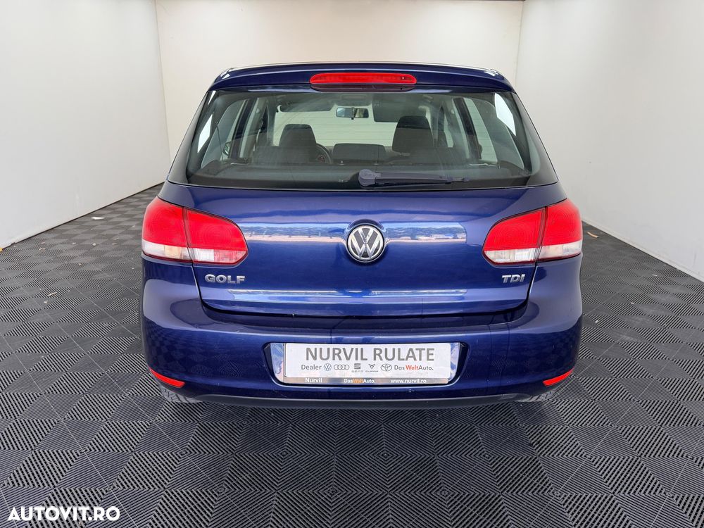 Volkswagen Golf 1.6 TDI DPF Trendline - 15