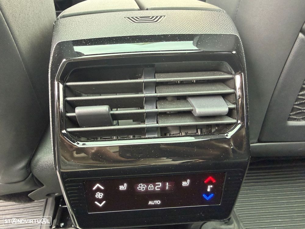Peugeot E-5008 73 kWh GT - 51