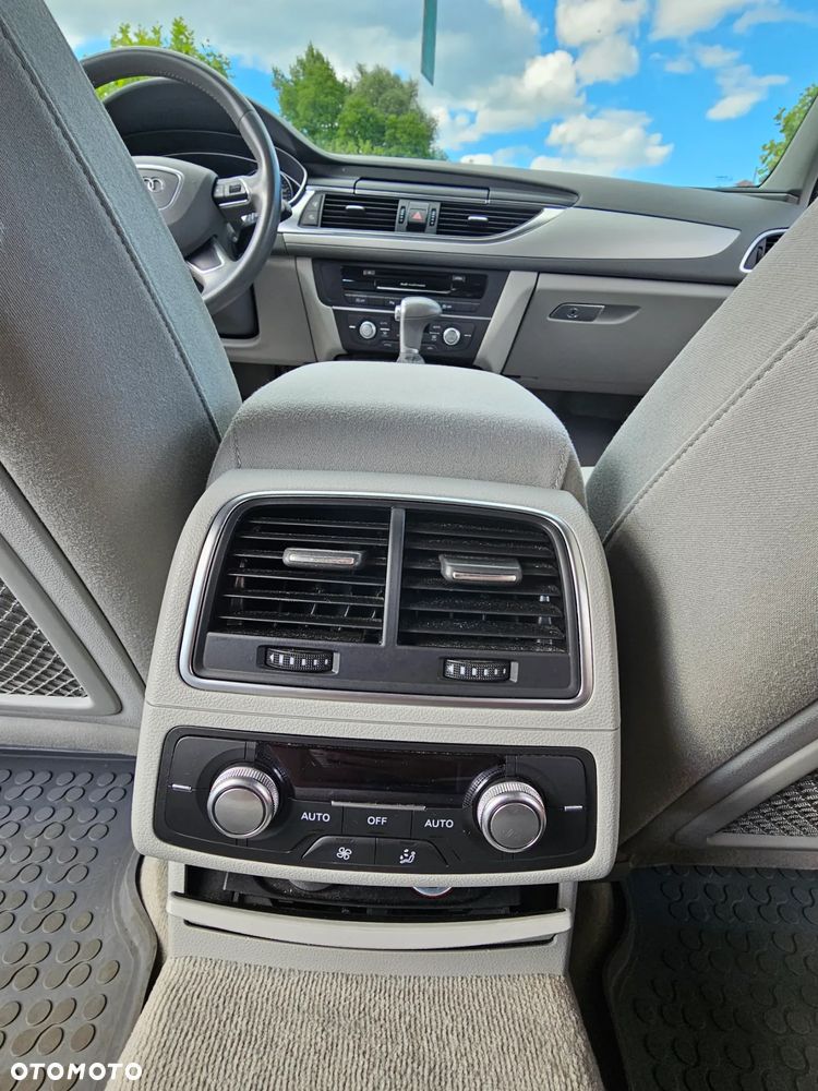 Audi A6 Avant 2.0 TDI Multitronic - 14