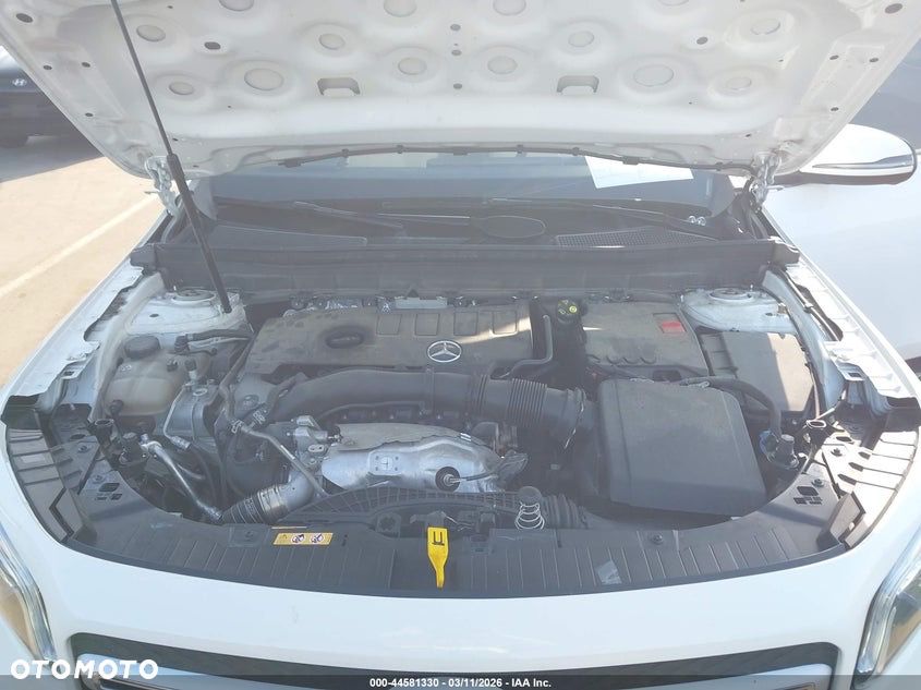 Mercedes-Benz GLB 250 8G-DCT Progressive - 13