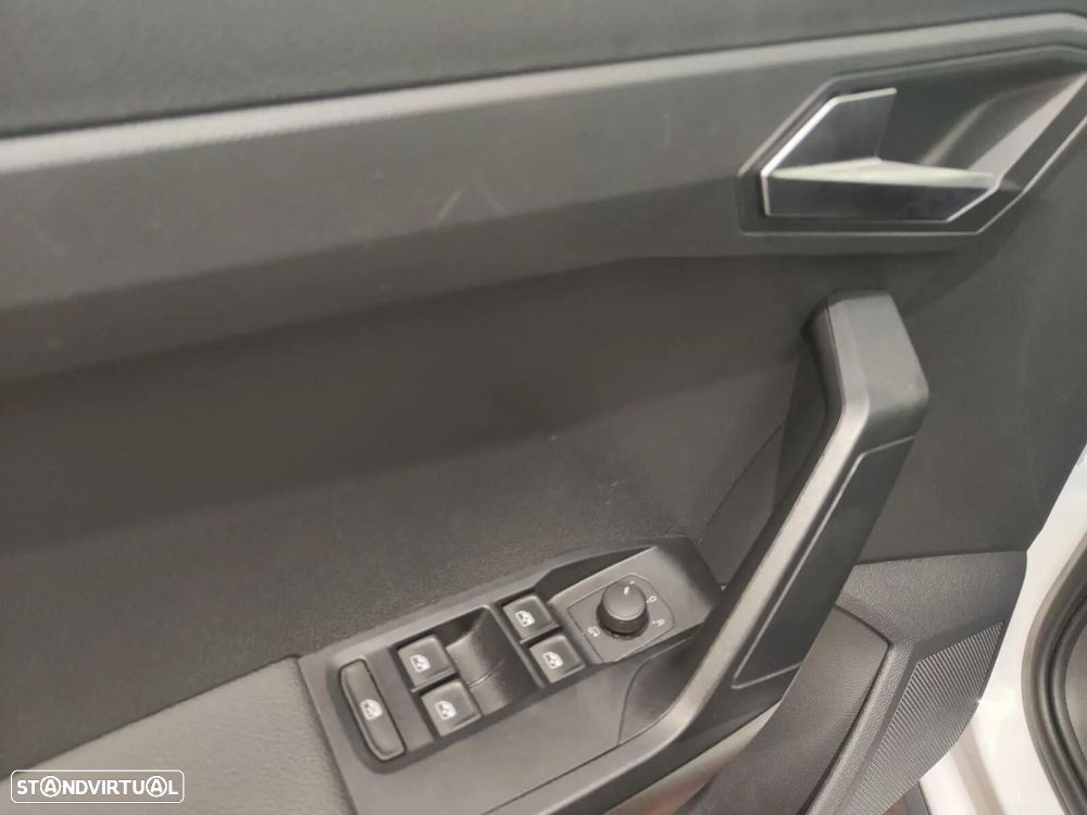 SEAT Arona 1.0 TSI Style DSG - 11