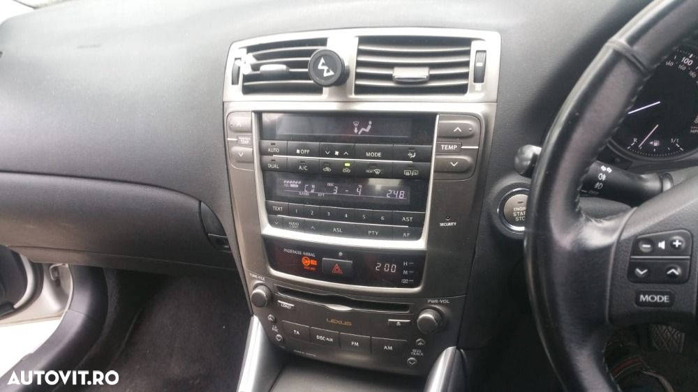 Dezmembrari  Lexus IS 2 (GSE2, ALE2, USE2)  2005  > 2015 220d (ALE20) - 3