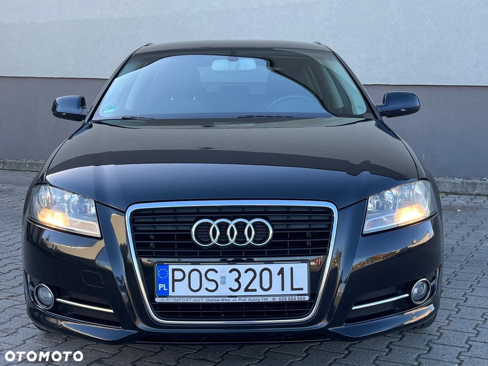 Audi A3 Sportback 2012 photo 2