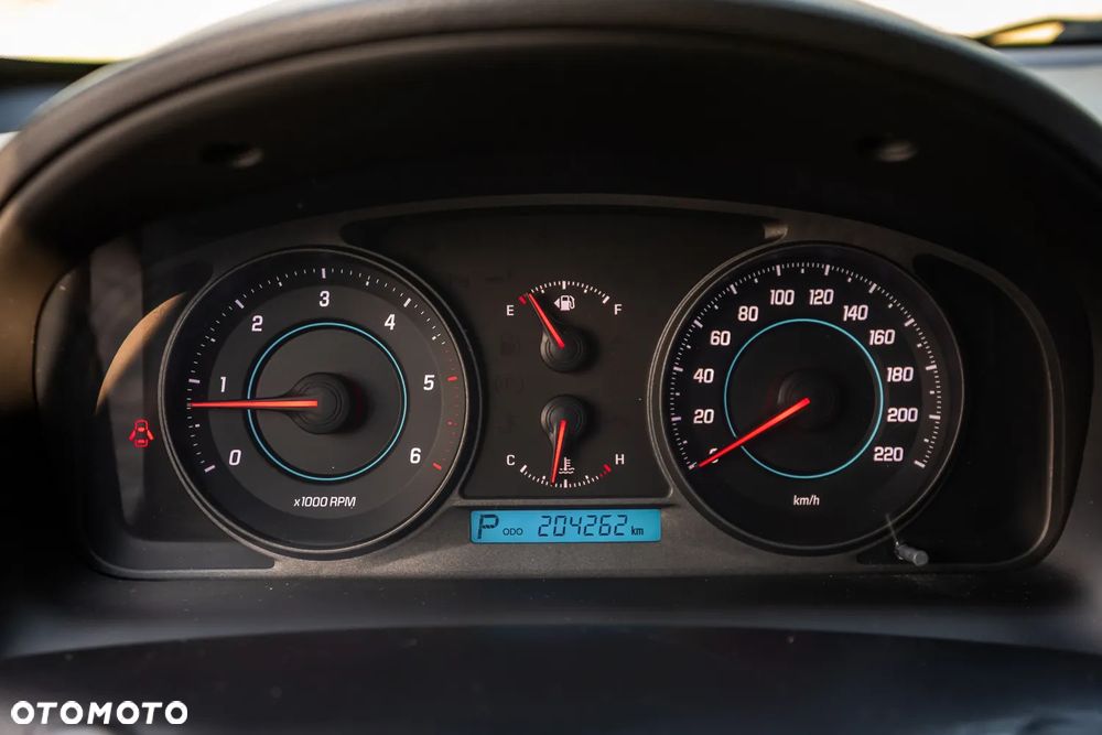 Chevrolet Captiva 2.2 d LTZ - 21