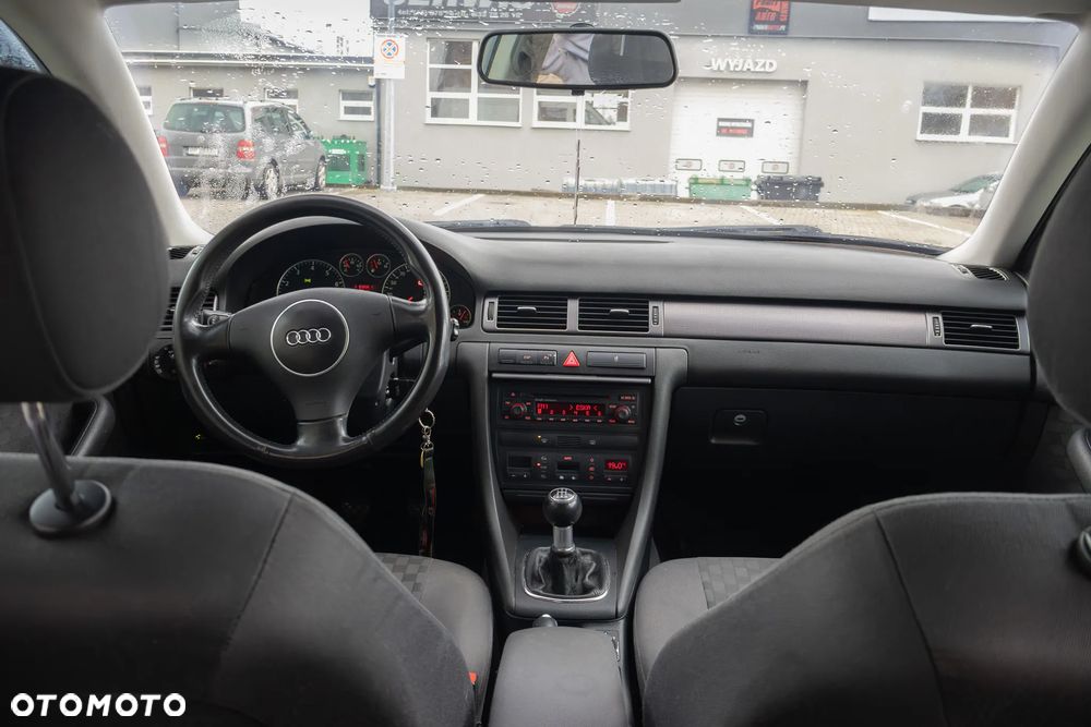 Audi A6 Avant 1.8T - 18