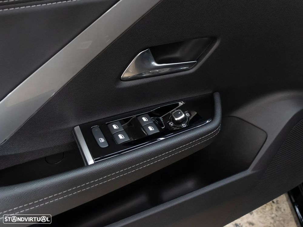 Opel Astra 1.5 D GS Line Aut. - 20