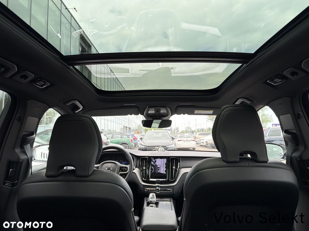Volvo XC 60 - 32