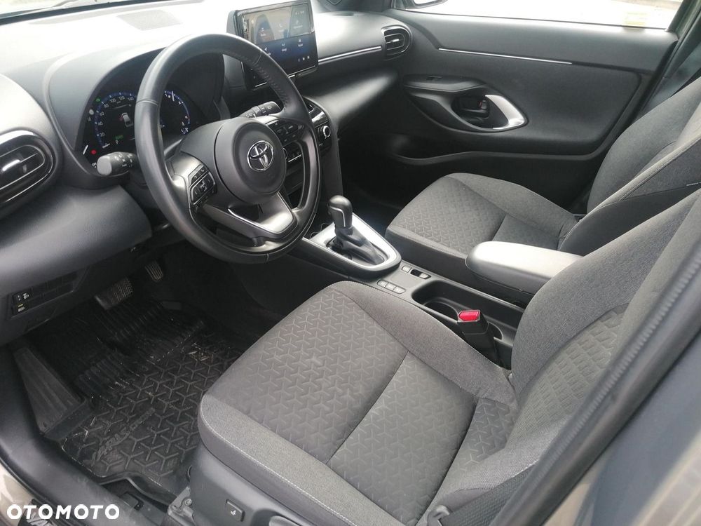 Toyota Yaris Cross Hybrid 1.5 Comfort - 13