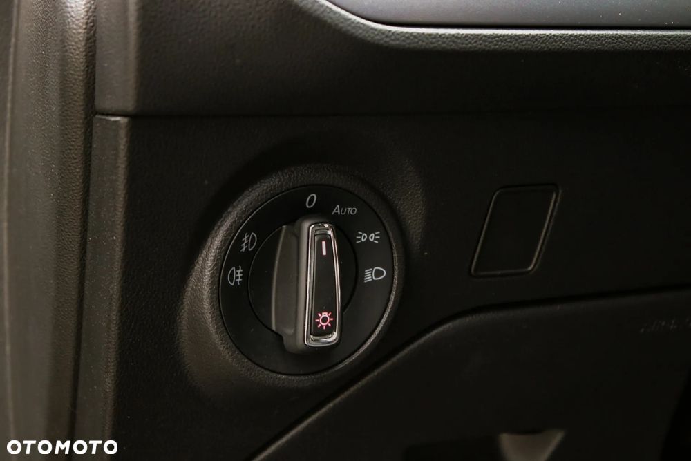 Seat Leon 2.0 TDI DSG Xcellence Plus - 35