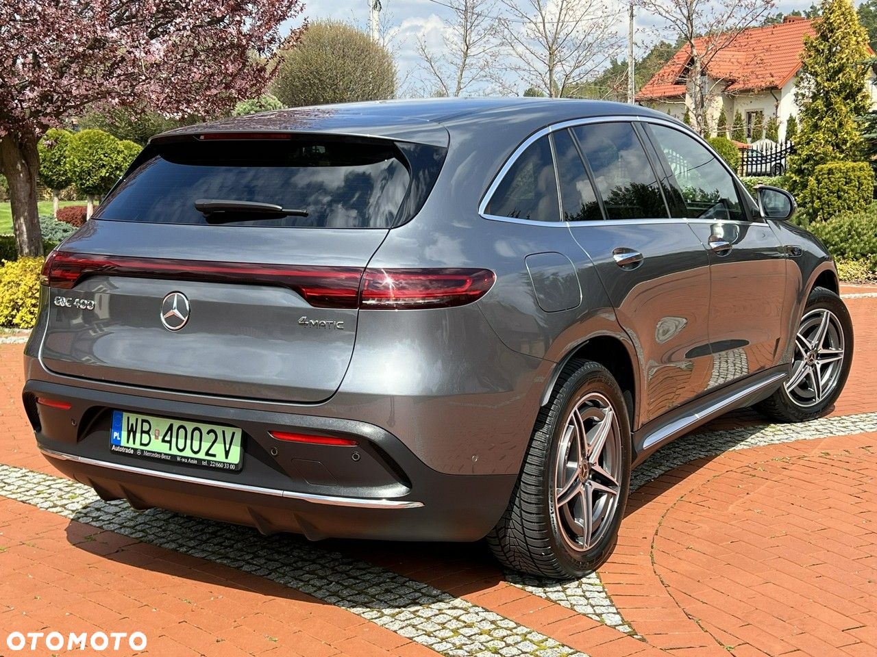 Mercedes-Benz EQC - 17