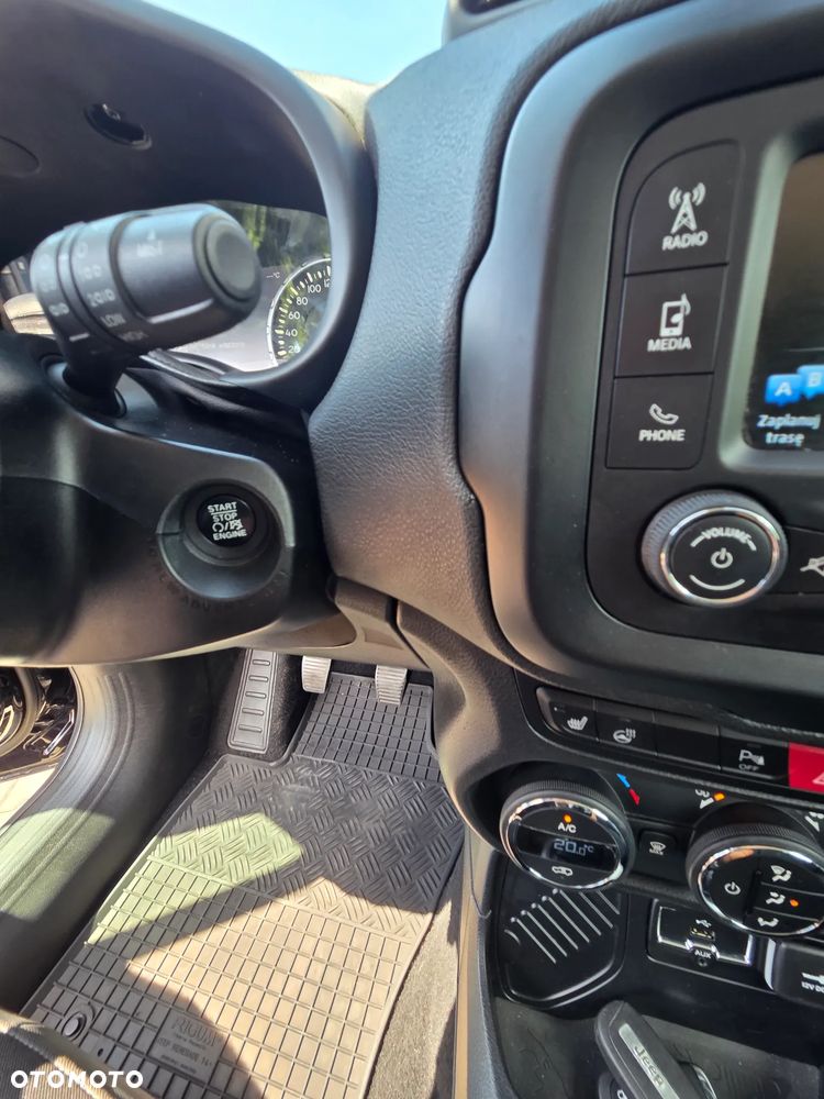 Jeep Renegade 1.4 MultiAir Limited FWD S&S - 12