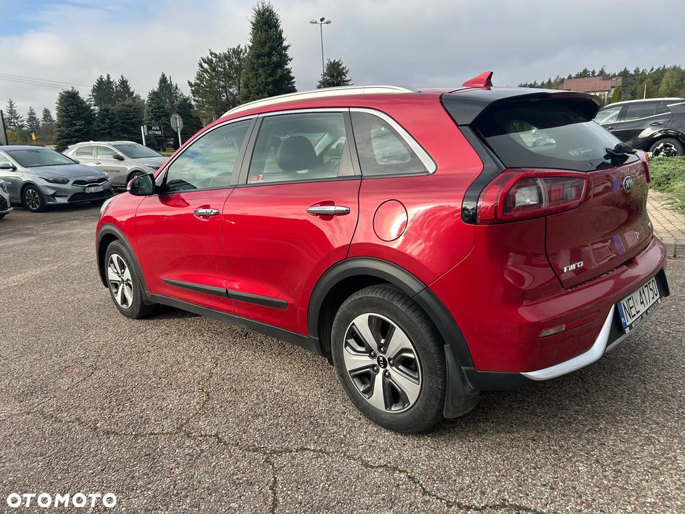 Kia Niro 1.6 GDI Hybrid L - 6