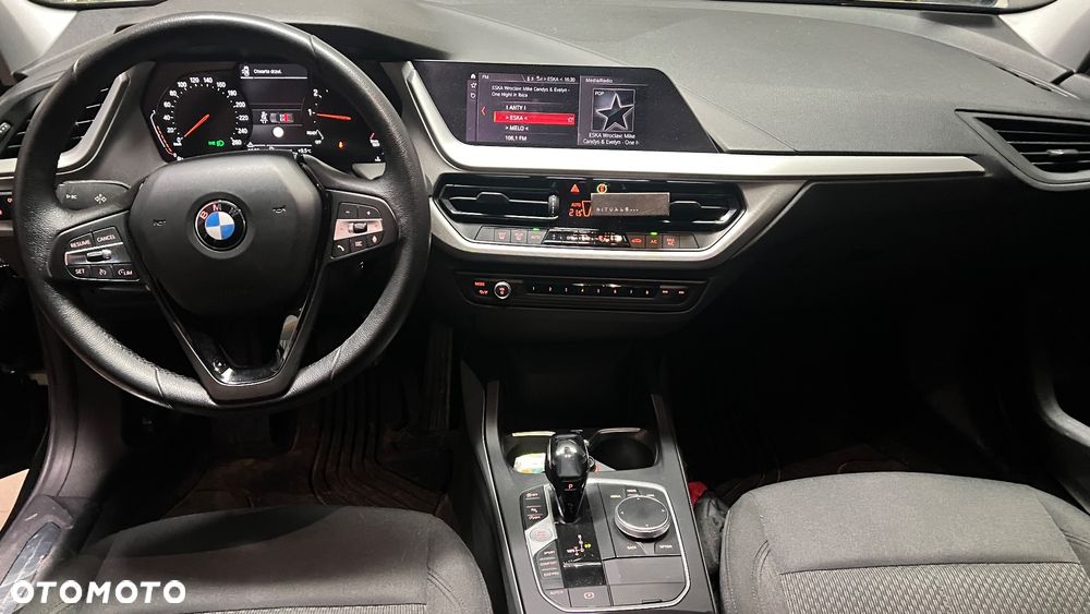BMW Seria 1 118i - 11