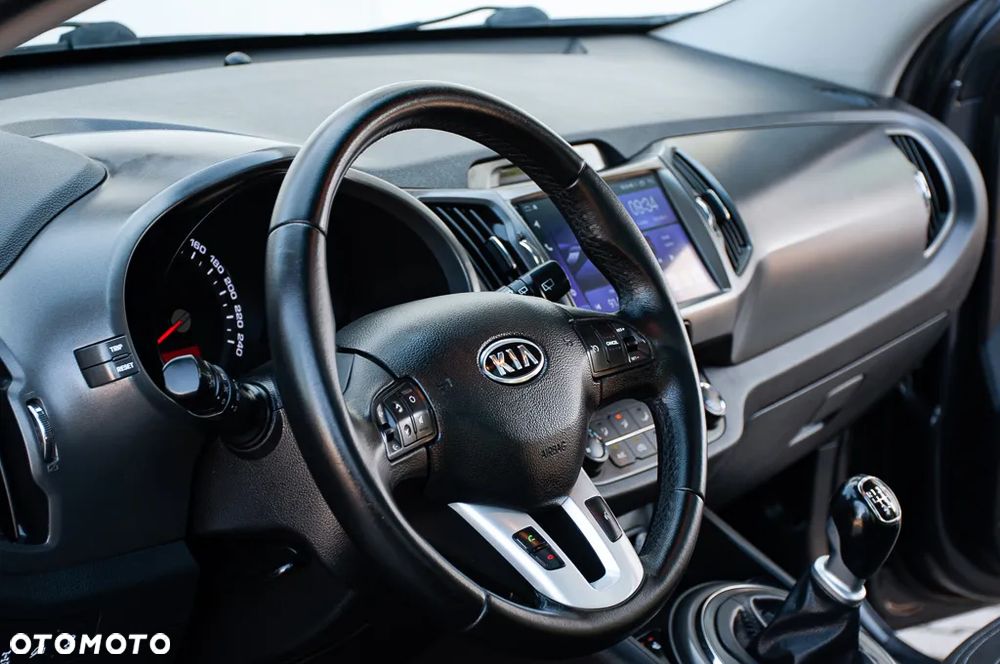 Kia Sportage 2.0 CRDI 4WD Vision - 25