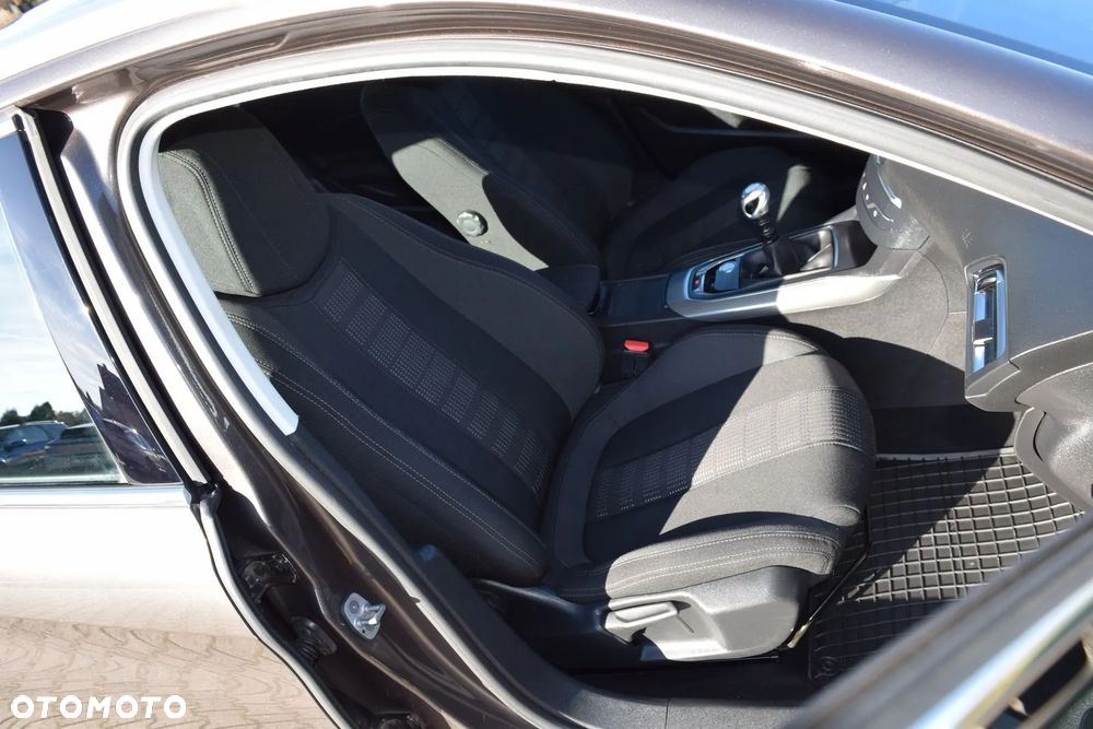 Peugeot 308 SW BlueHDi 120 Stop & Start Allure - 22