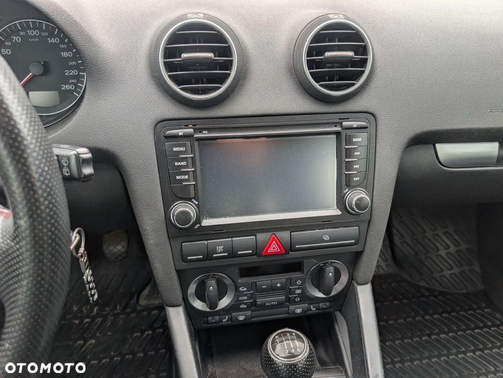 Audi A3 3-drzwiowe 2.0 TDI DPF Ambiente - 10