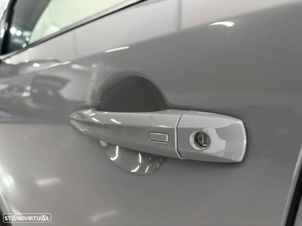 Nissan Qashqai 1.3 DIG-T MHEV Premiere Edition - 35