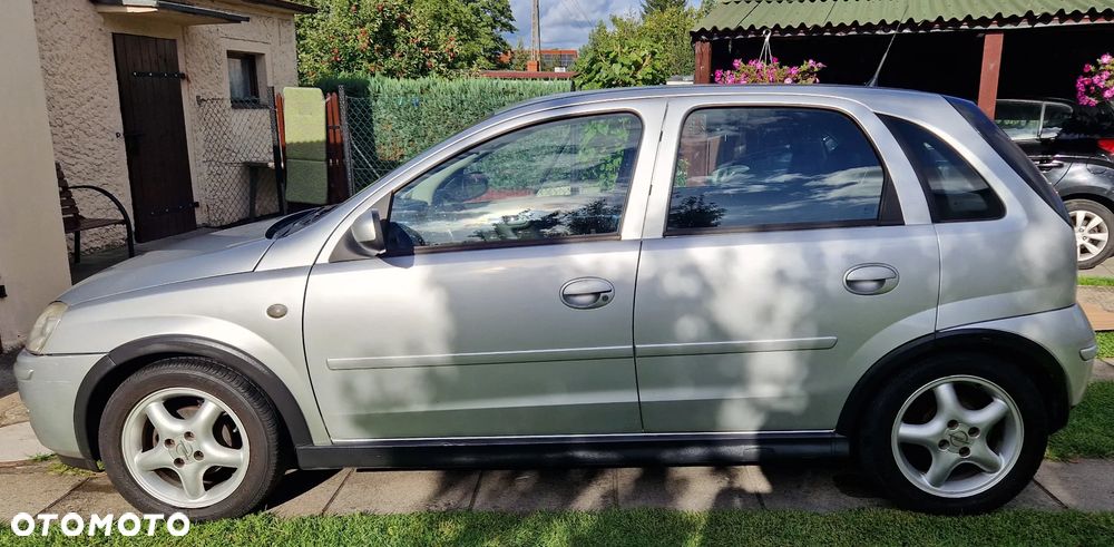 Opel Corsa 1.2 16V - 7