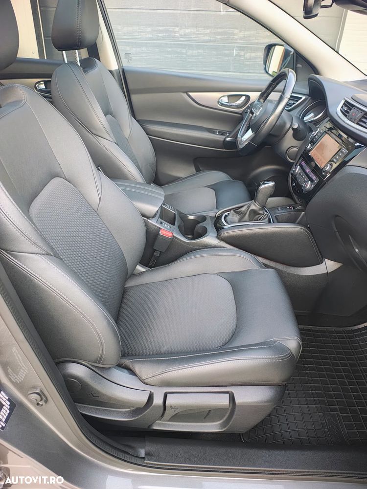 Nissan Qashqai 1.5 DCI DCT TEKNA+ - 6