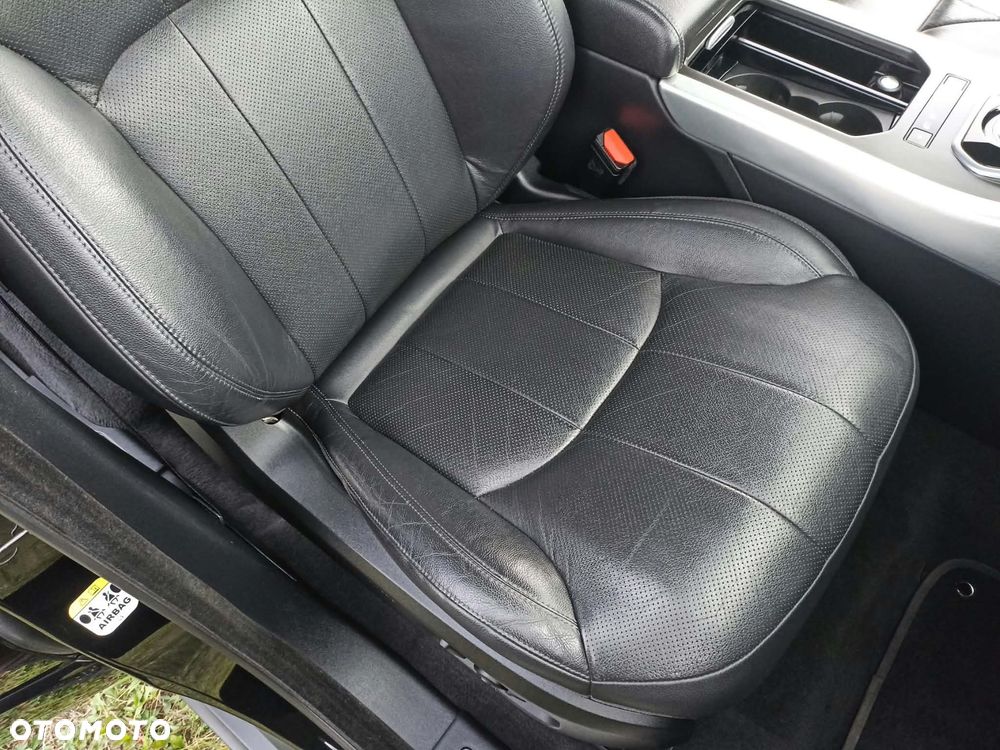 Land Rover Range Rover Evoque - 22