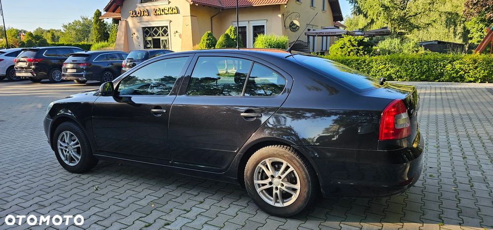 Skoda Octavia 1.6 - 4
