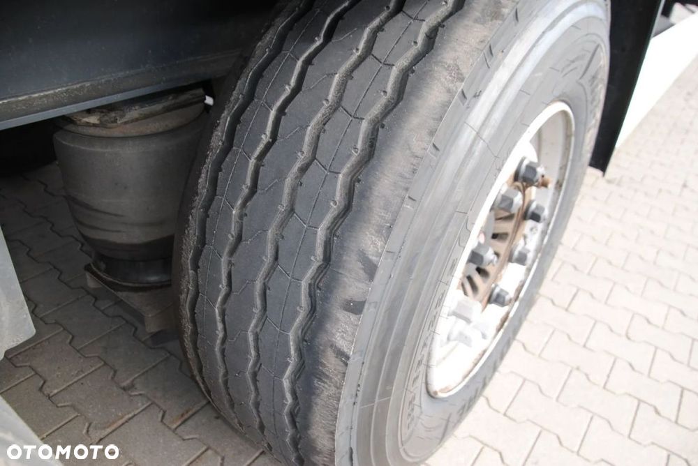 Wielton Podnoszona oś, SAF - 21