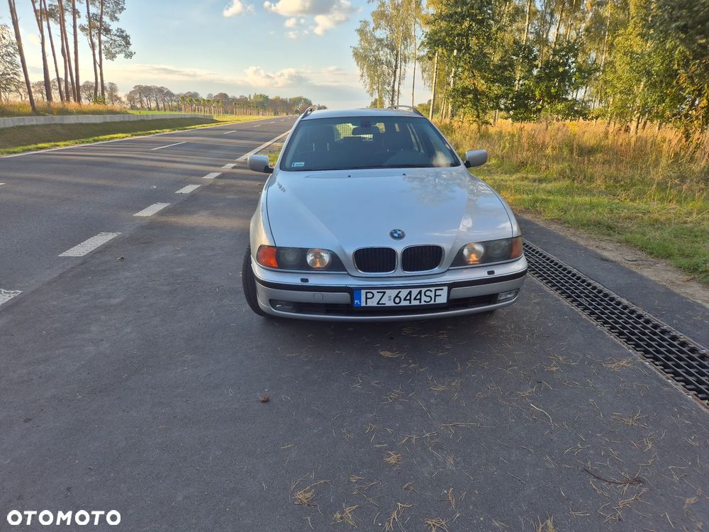 BMW Seria 5 - 23