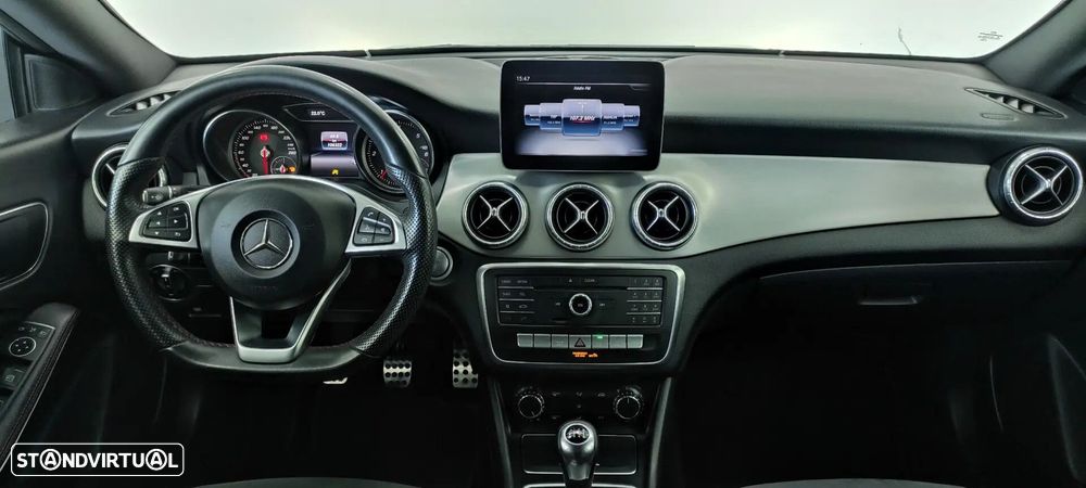 Mercedes-Benz CLA 180 d Shooting Brake AMG Line - 26