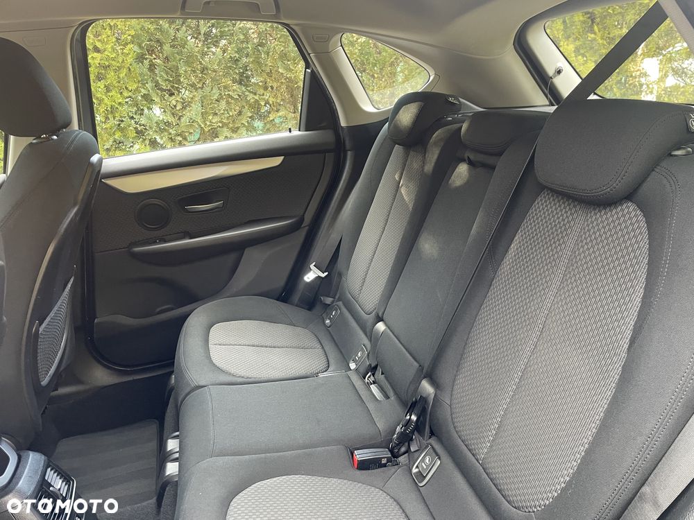 BMW Seria 2 216d Advantage - 18