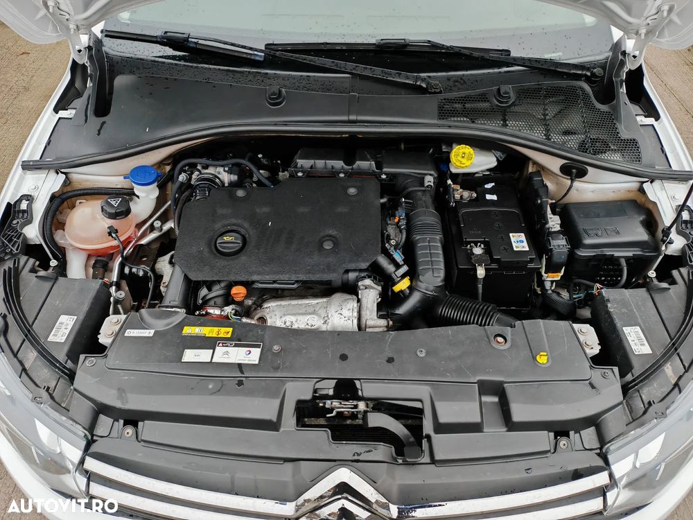 Citroën C-Elysée 1.5 BlueHDi 100 S&S BVM6 Feel - 8