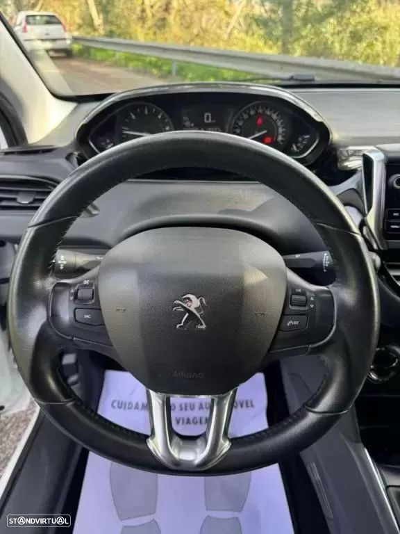 Peugeot 208 1.6 BlueHDi Active - 19