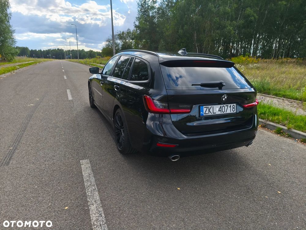 BMW Seria 3 318i - 7