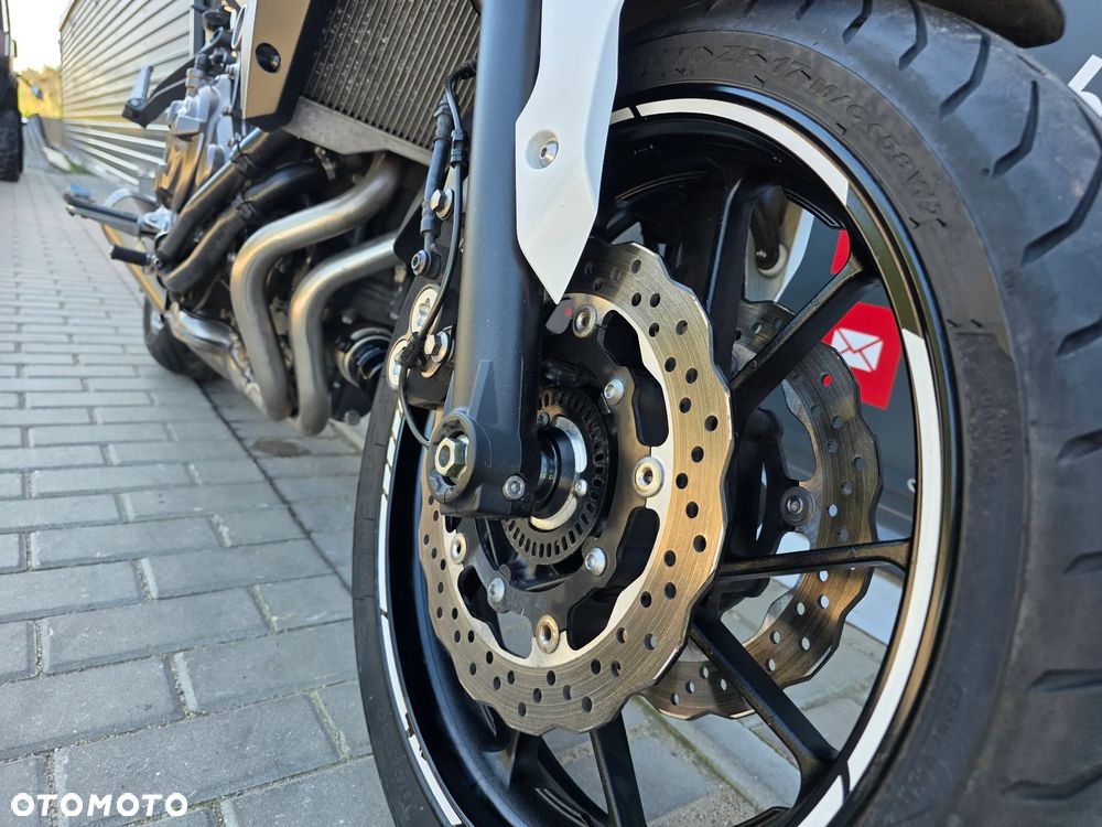 Yamaha MT - 26