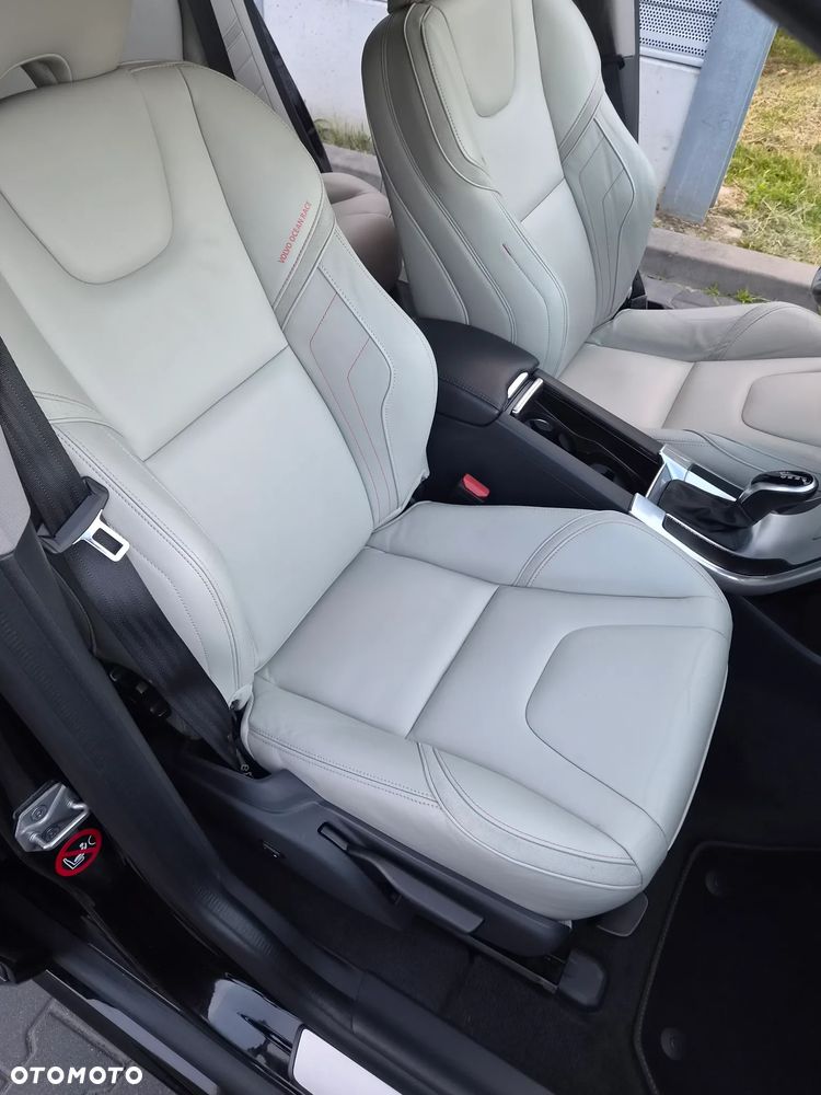 Volvo XC 60 D3 Drive-E Ocean Race - 23