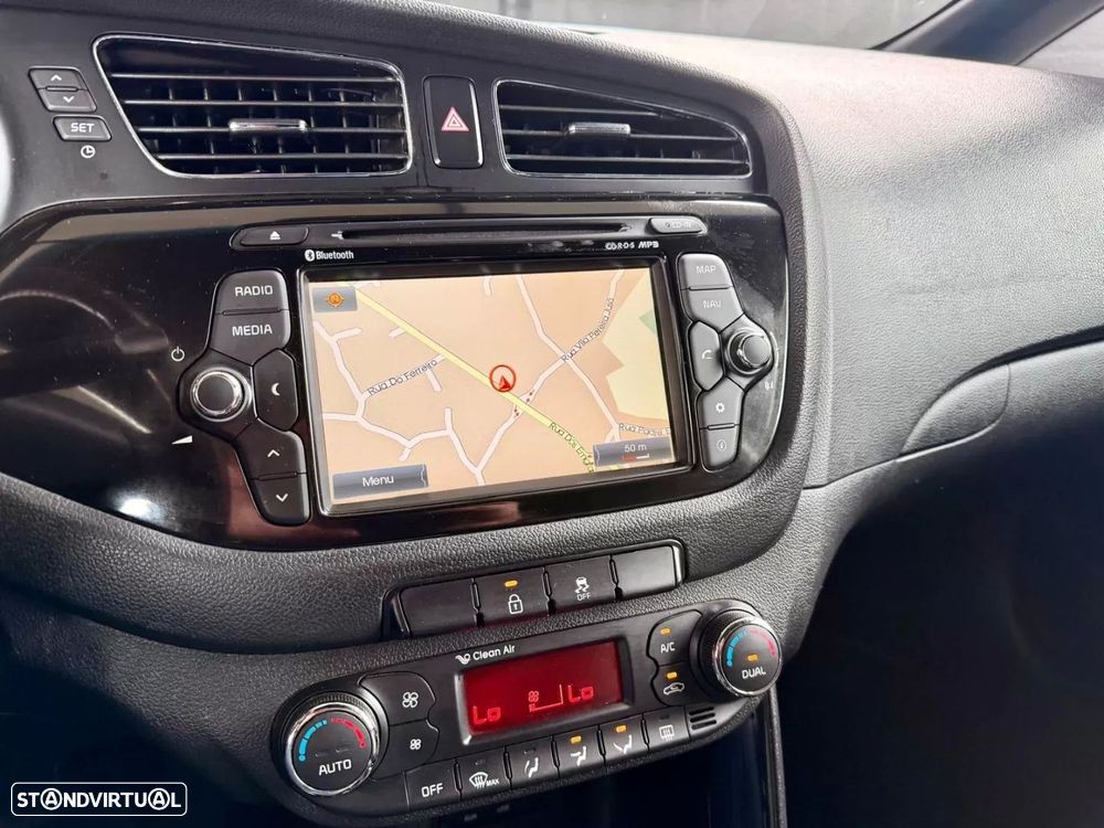 Kia Ceed S Coupé 1.6 CRDi TX - 13