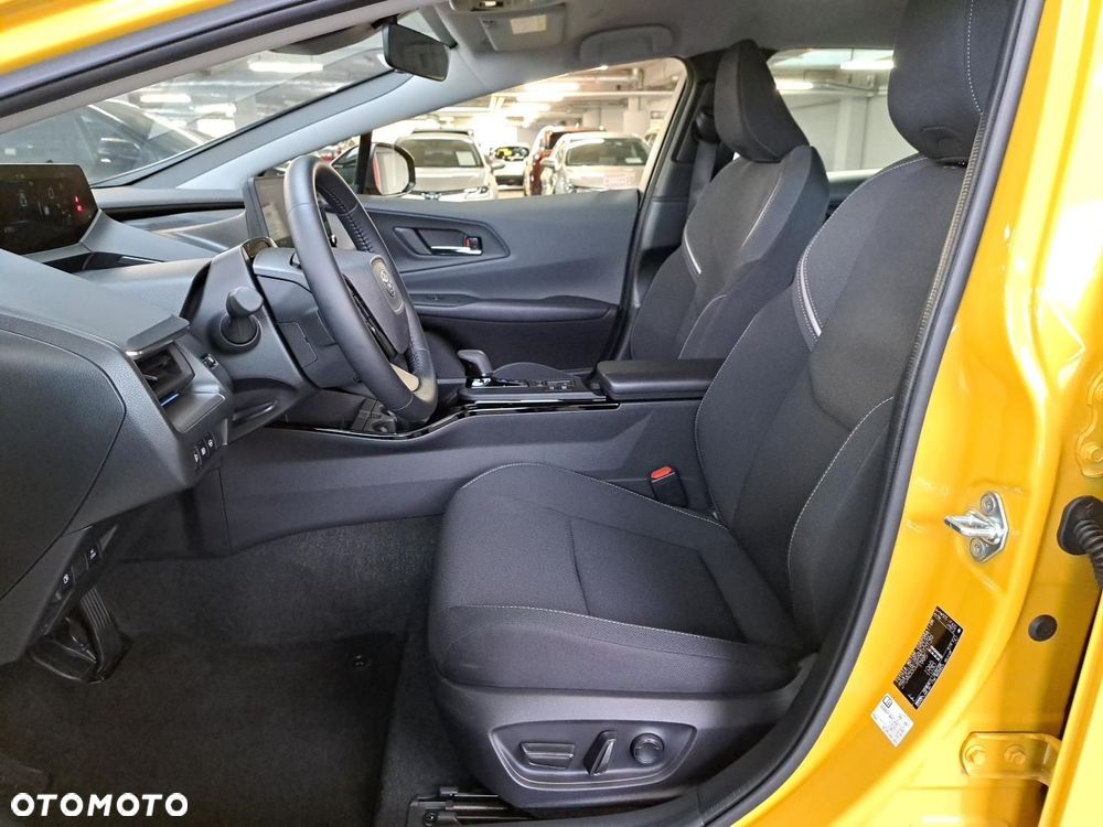 Toyota Prius Plug-in 2.0 Hybrid Comfort - 30