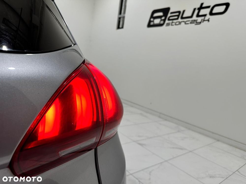Peugeot 2008 - 19