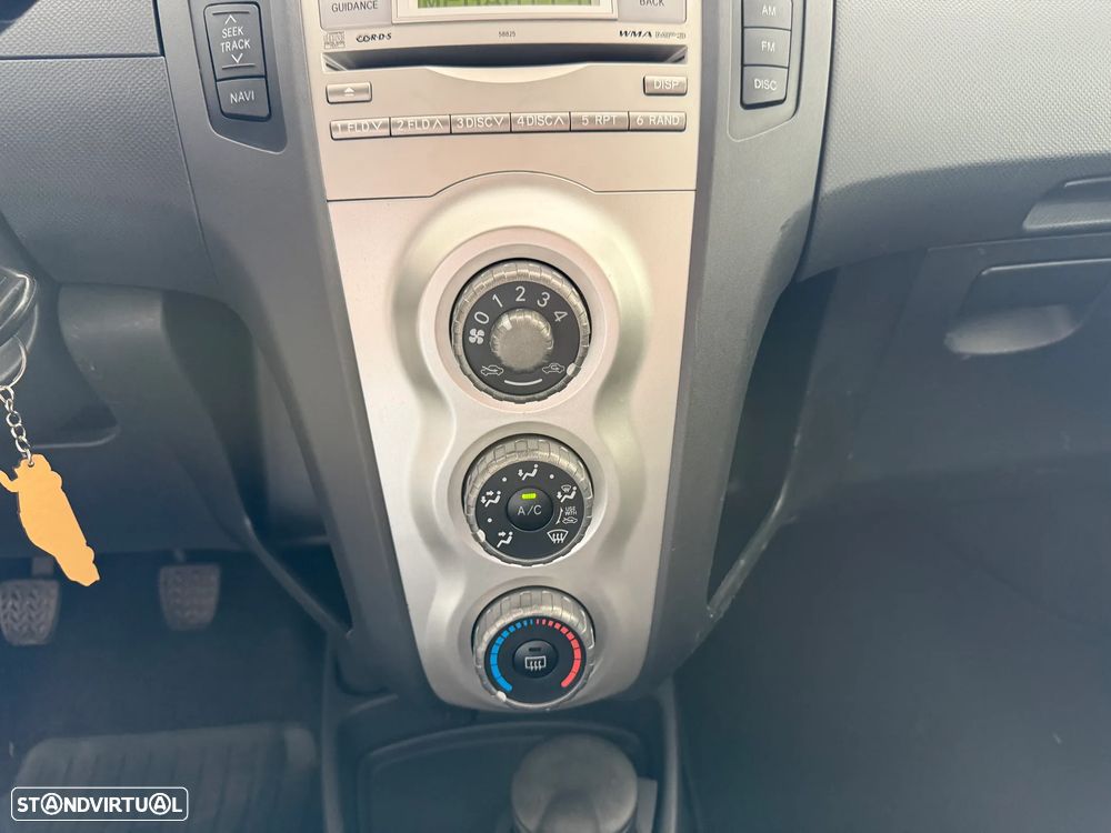 Toyota Yaris 1.0 VVT-i Cool Edition - 14