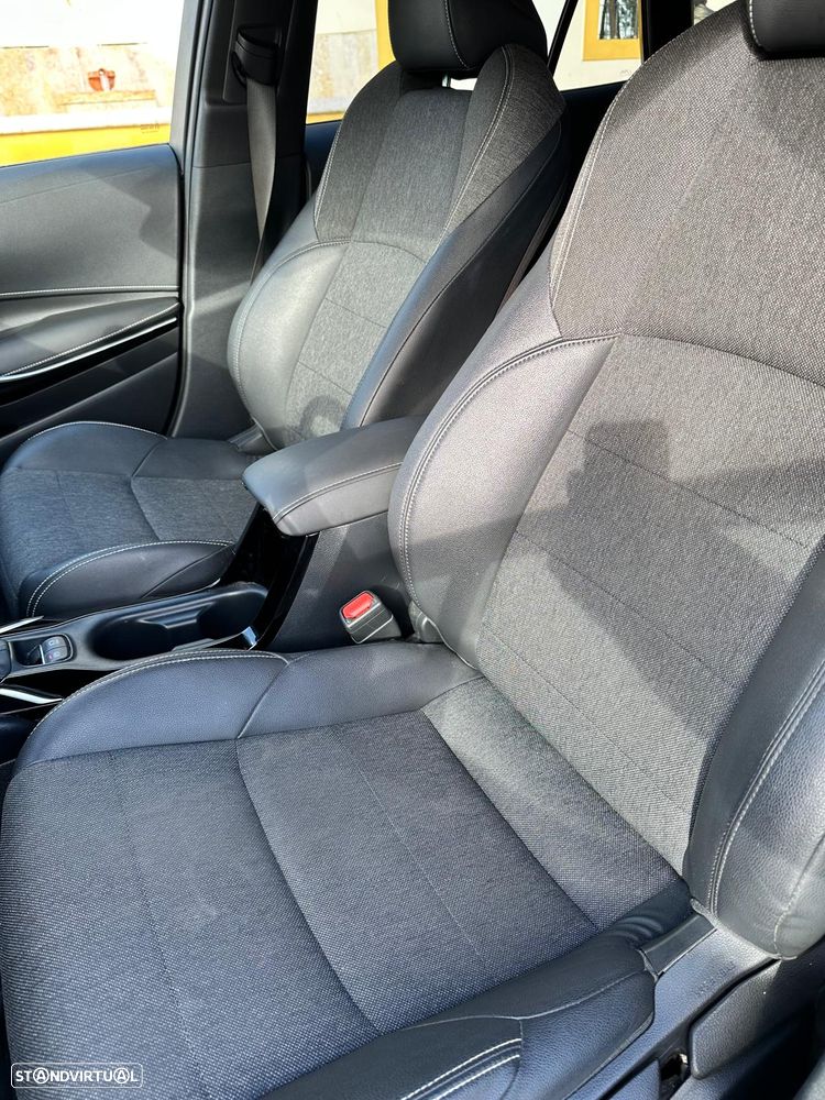 Toyota Corolla Touring Sports 1.8 Hybrid Comfort+P.Sport - 49