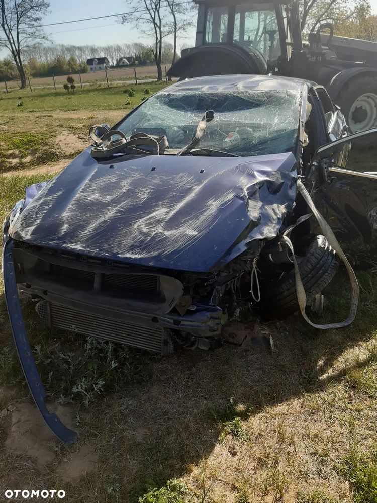 Volvo V40 T3 Momentum - 13
