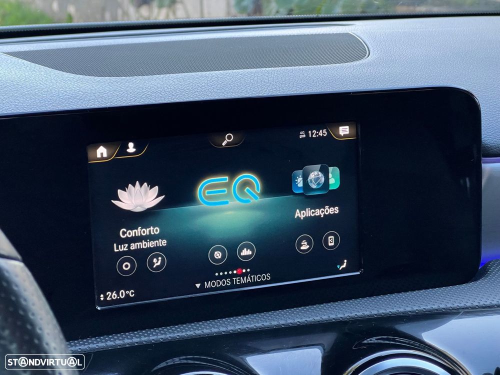 Mercedes-Benz A 250 Limousine e 8G-DCT AMG Line - 29