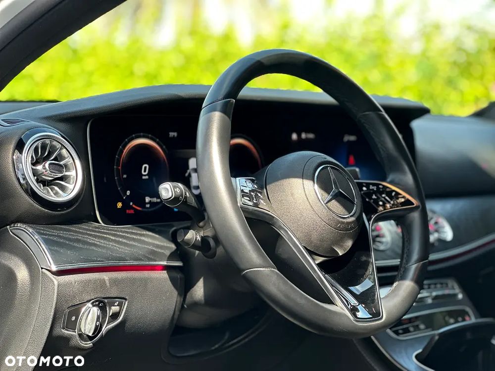 Mercedes-Benz Klasa E 350 9G-TRONIC Sportstyle Edition - 10