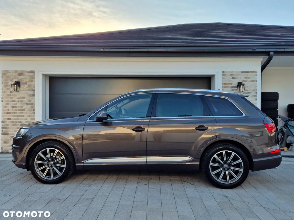 Audi Q7 - 9