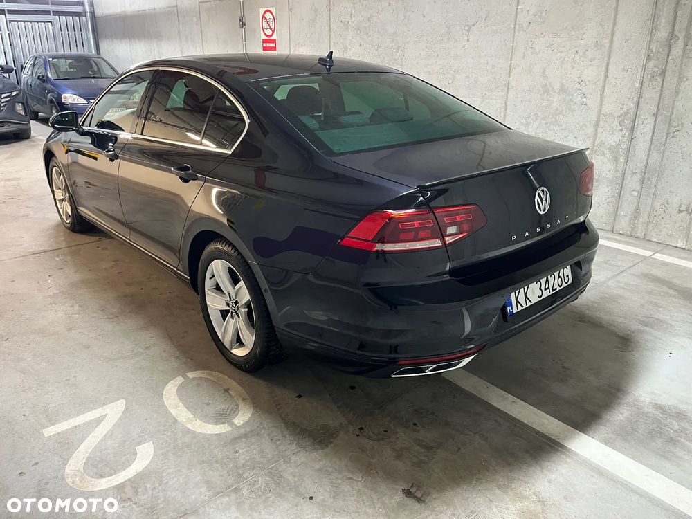 Volkswagen Passat 2.0 TSI Business DSG - 10