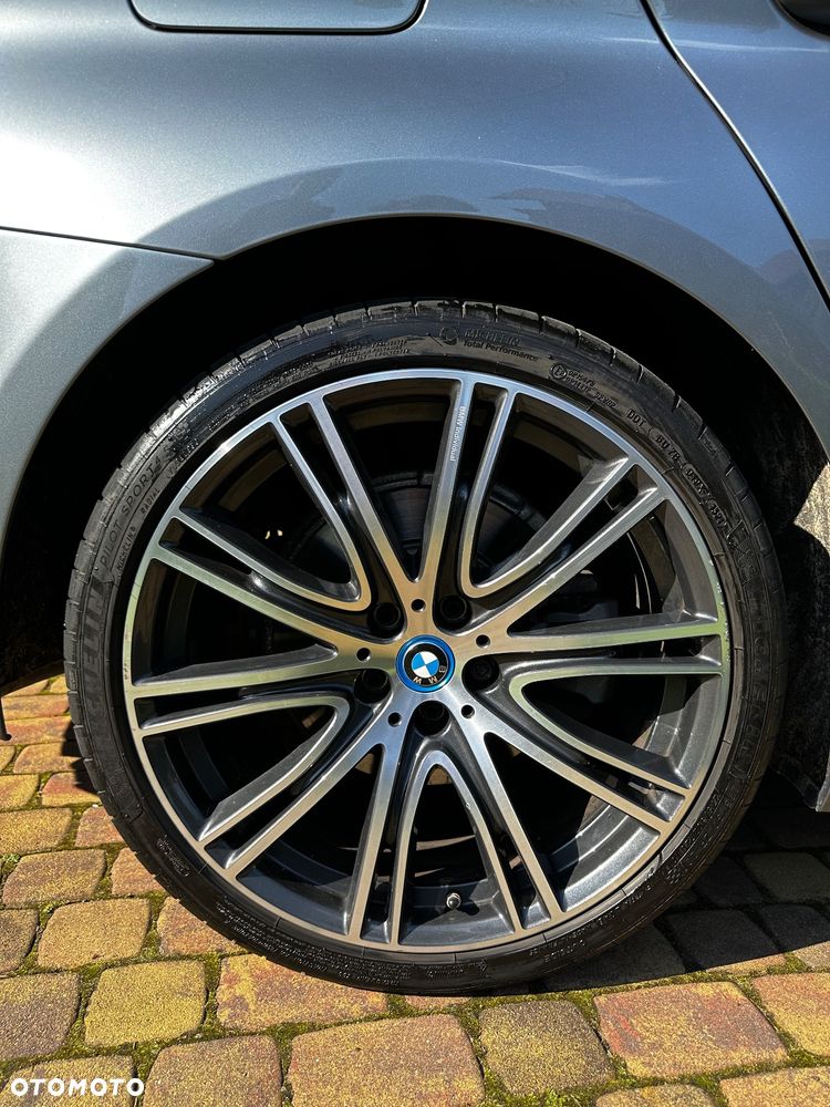 BMW Seria 5 - 17