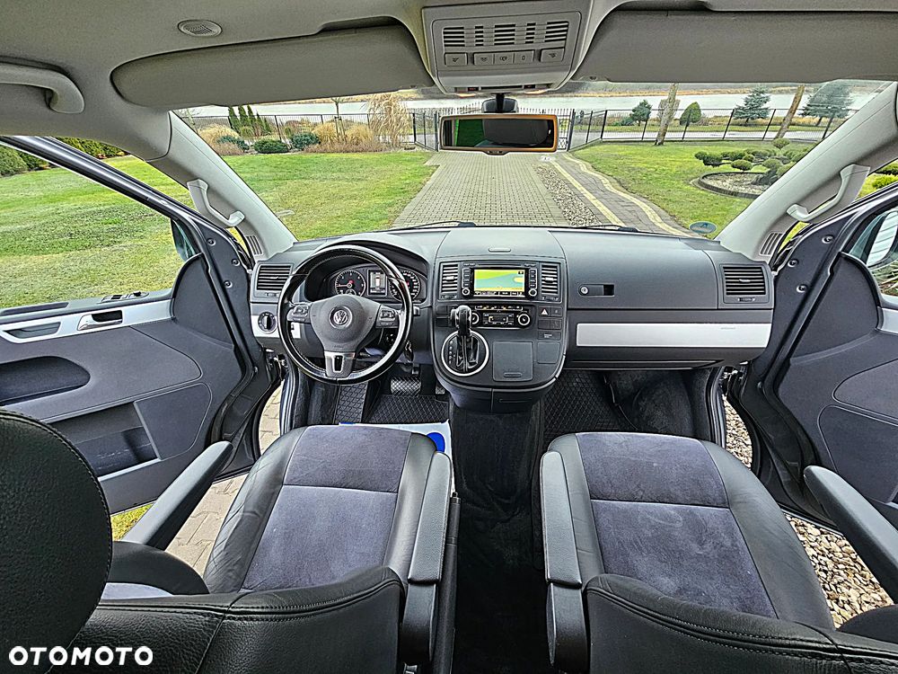 Volkswagen Multivan - 5