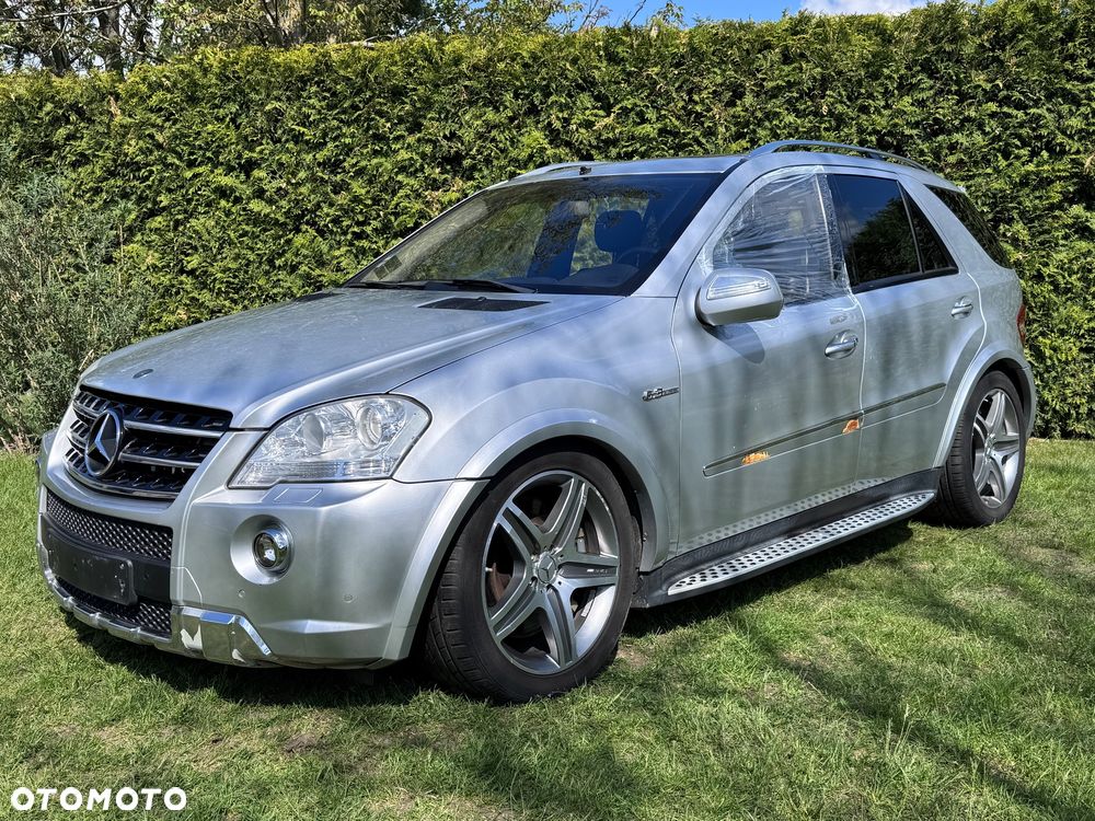 Mercedes-Benz ML 63 AMG 4-Matic - 10