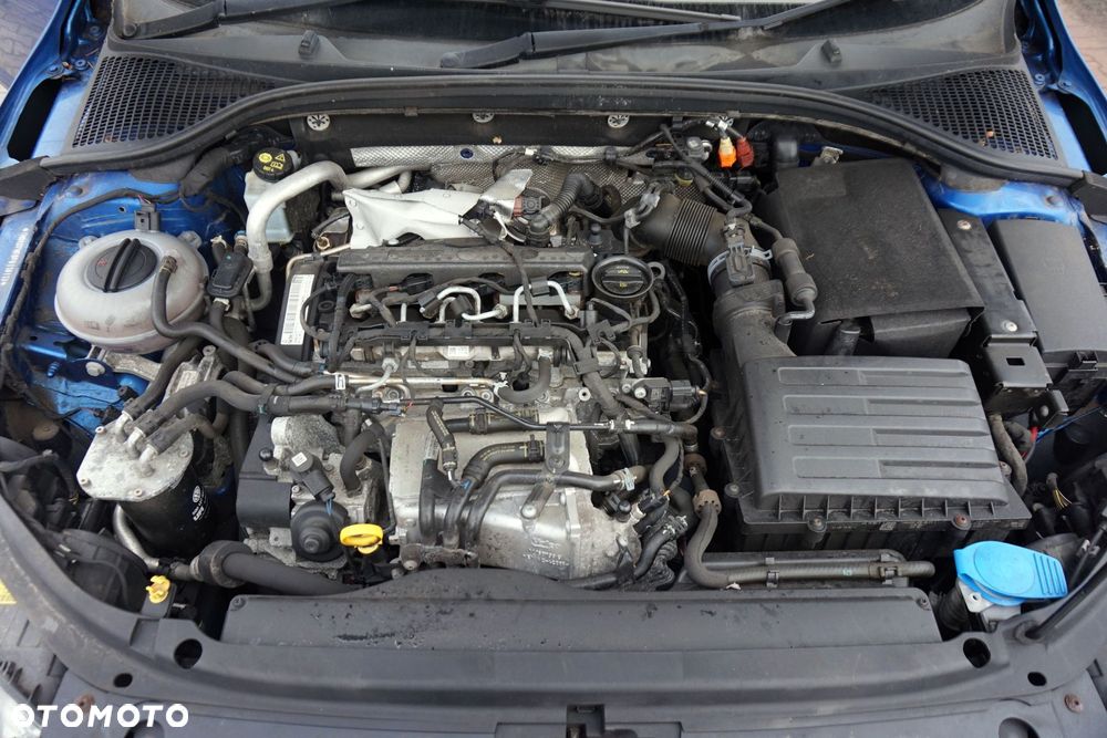 SILNIK OCTAVIA III 5E5 1.6 TDI 105KM CLHA SKODA 2012-2016 - 1