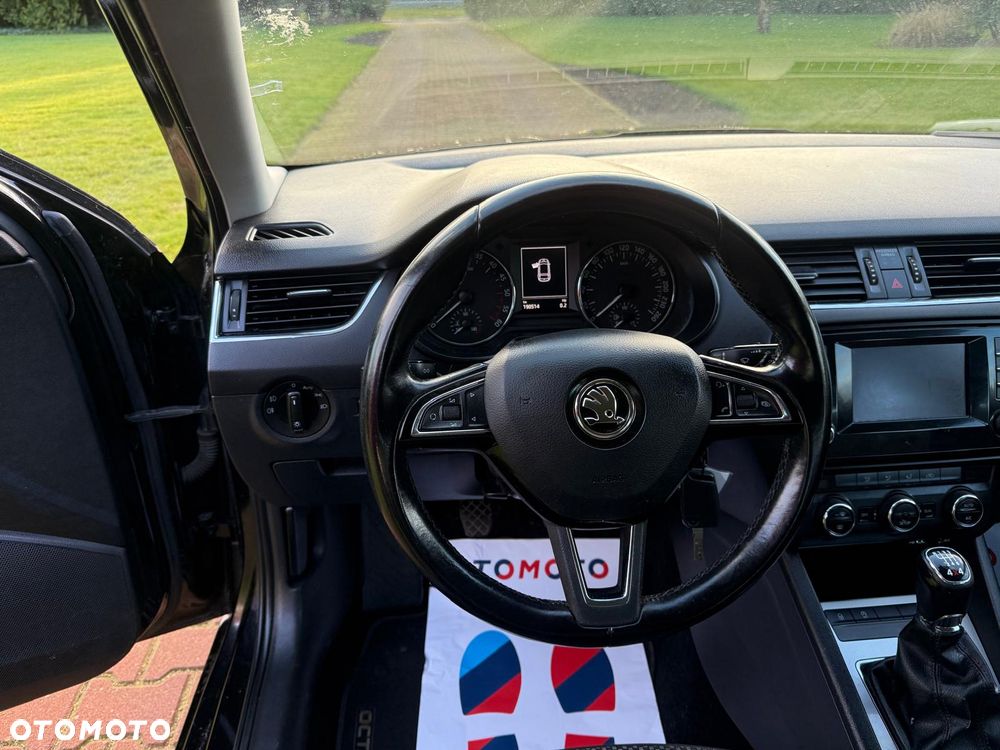 Skoda Octavia 2.0 TDI (Green tec) 4x4 Style - 12
